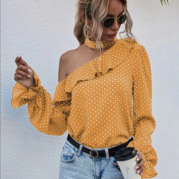Emesy Long Sleeve Top in Butter Yellow with Micro Polka Dots